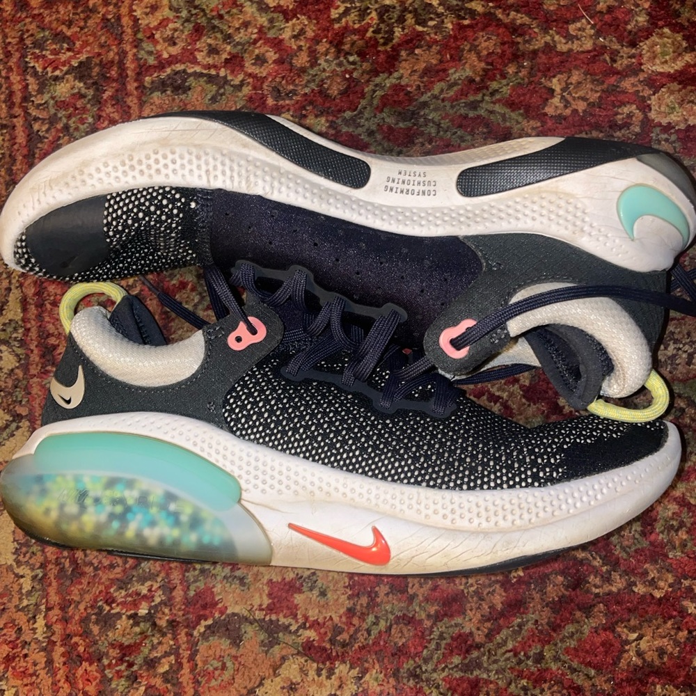📍SOLD📍Nike Joyride Run Flyknit US Men's Size 10.5 AQ2730-007